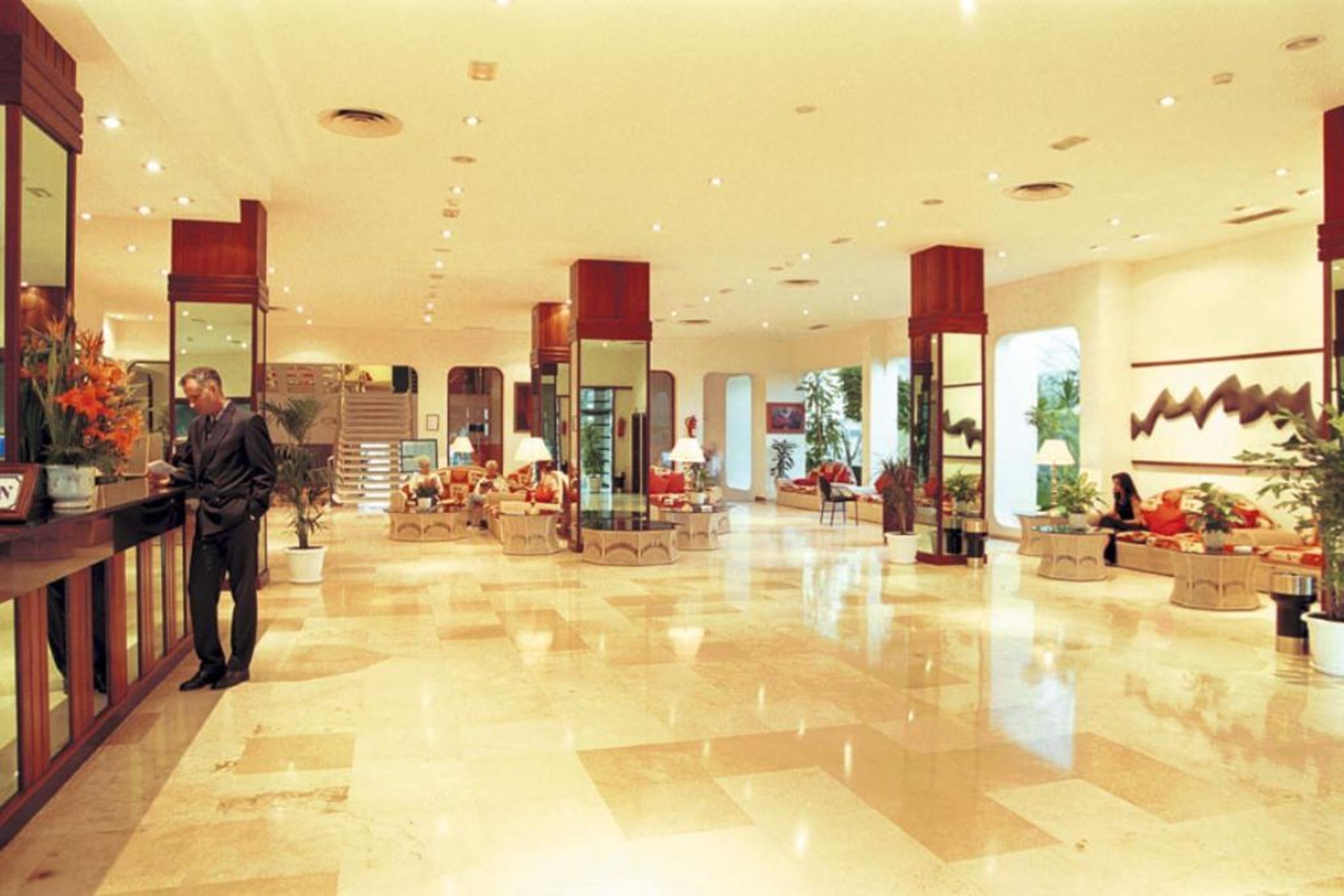 Vik Hotel San Antonio Puerto del Carmen  İç mekan fotoğraf