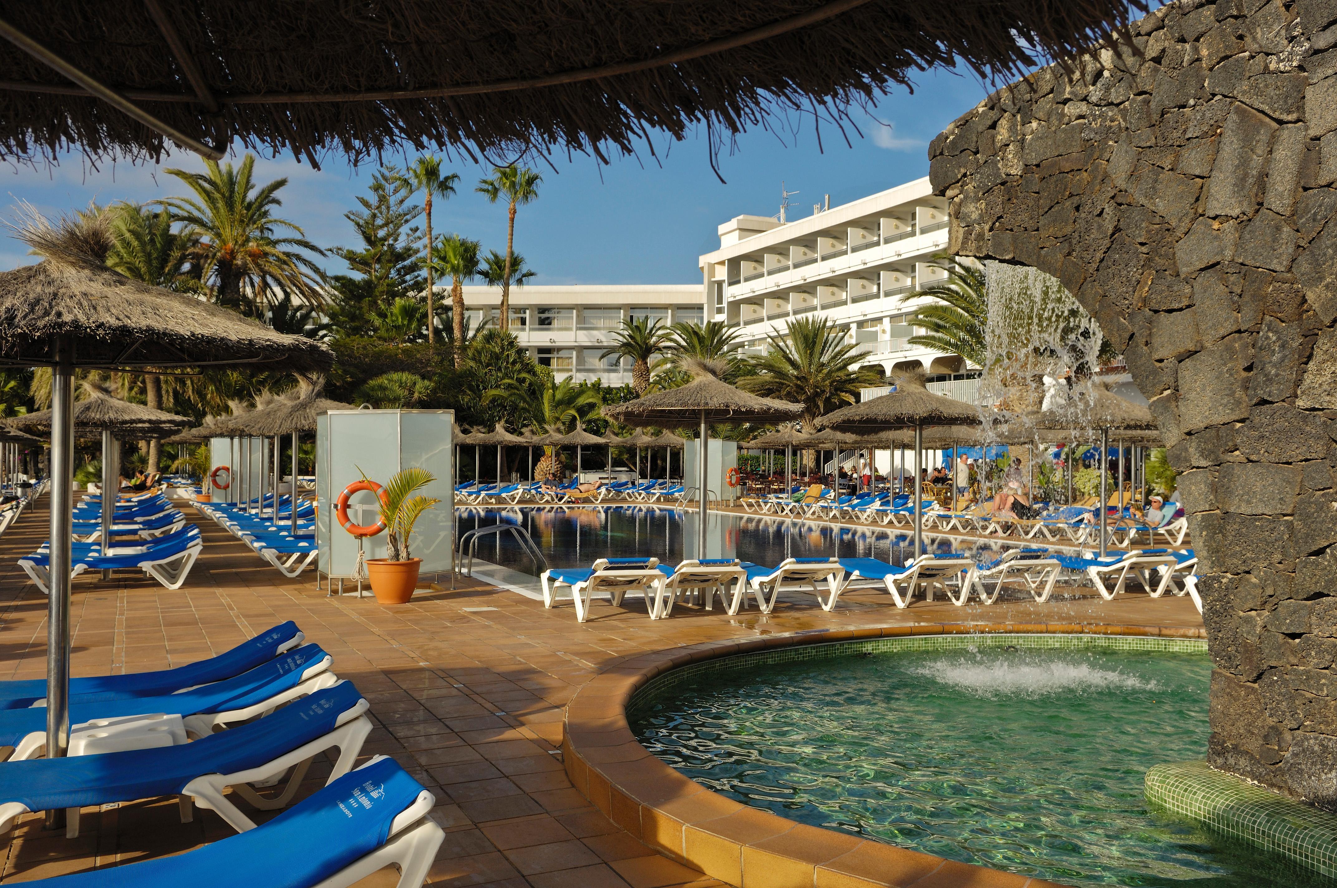 Vik Hotel San Antonio Puerto del Carmen  Dış mekan fotoğraf
