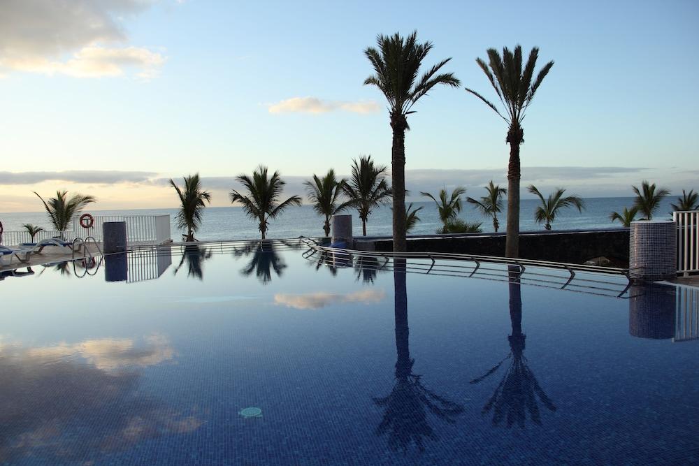 Vik Hotel San Antonio Puerto del Carmen  Dış mekan fotoğraf