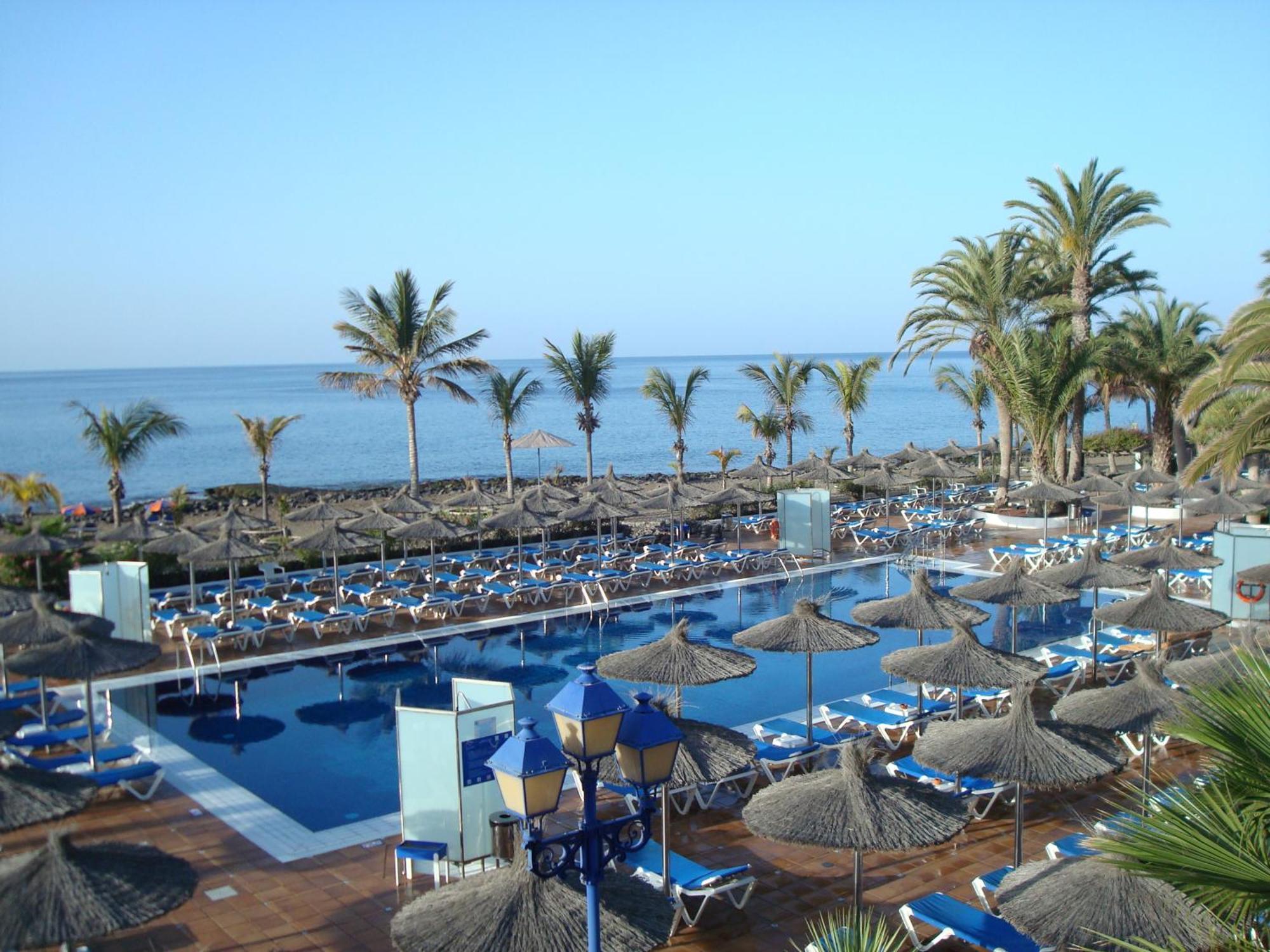 Vik Hotel San Antonio Puerto del Carmen  Dış mekan fotoğraf