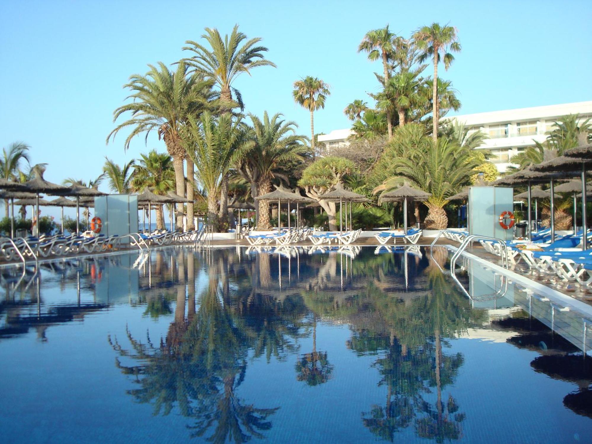Vik Hotel San Antonio Puerto del Carmen  Dış mekan fotoğraf