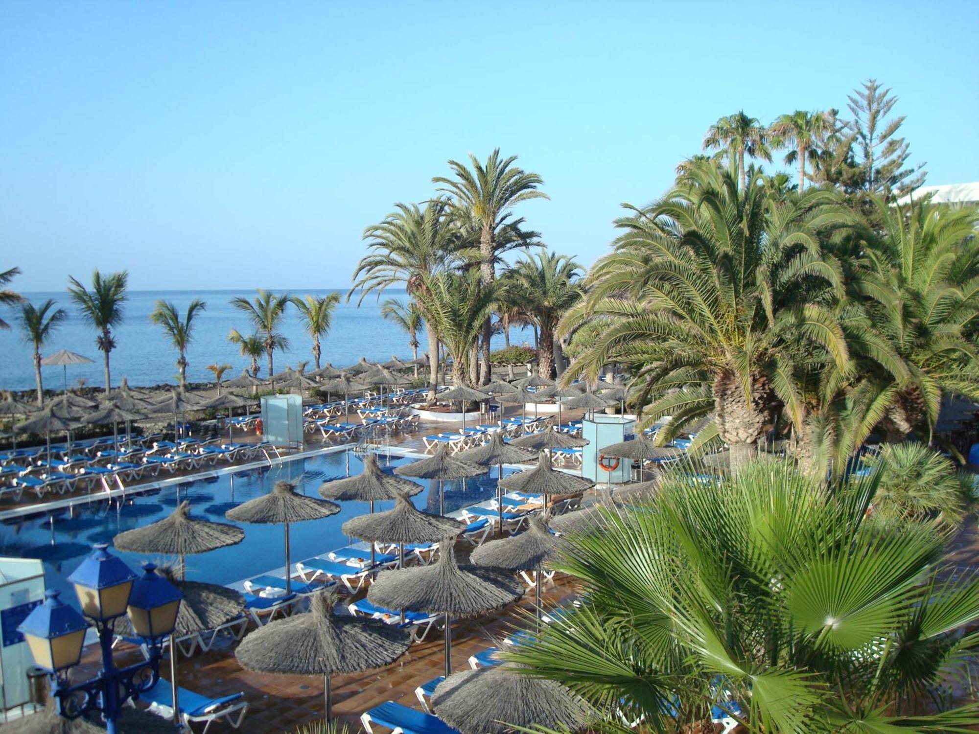 Vik Hotel San Antonio Puerto del Carmen  Dış mekan fotoğraf